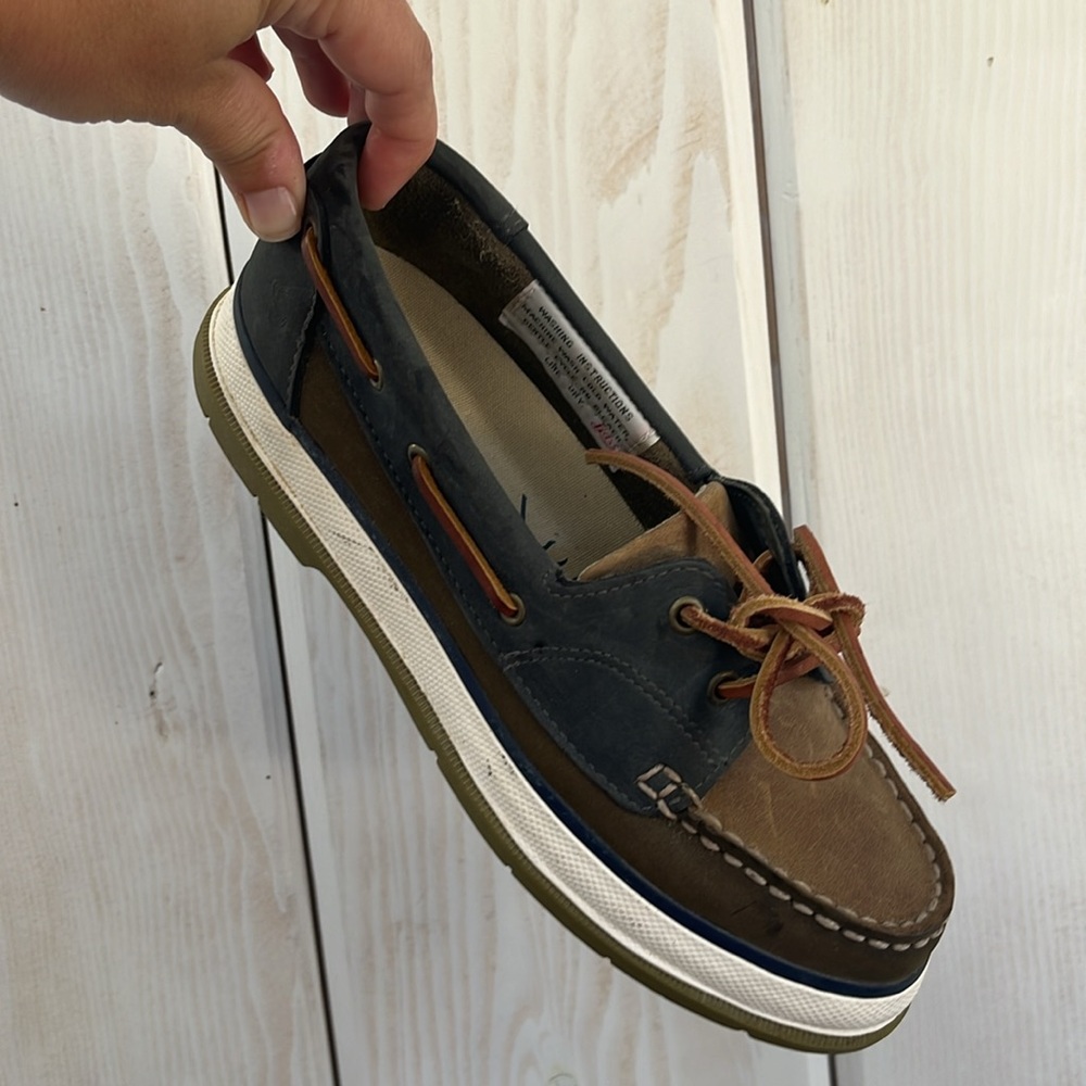 Bass Leather Deck Shoes